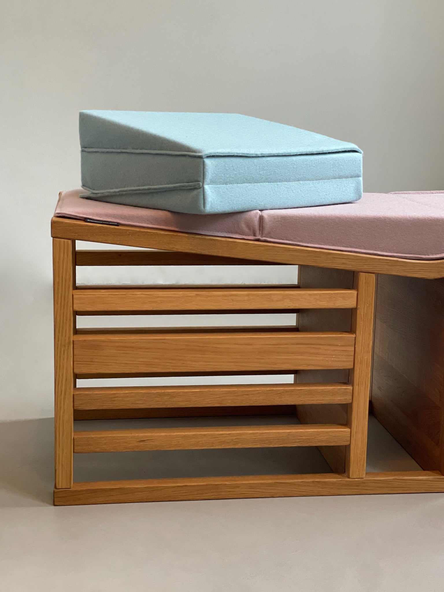 Lernturm (3-in-1) Hochstuhl, Lernturm & Spielbank