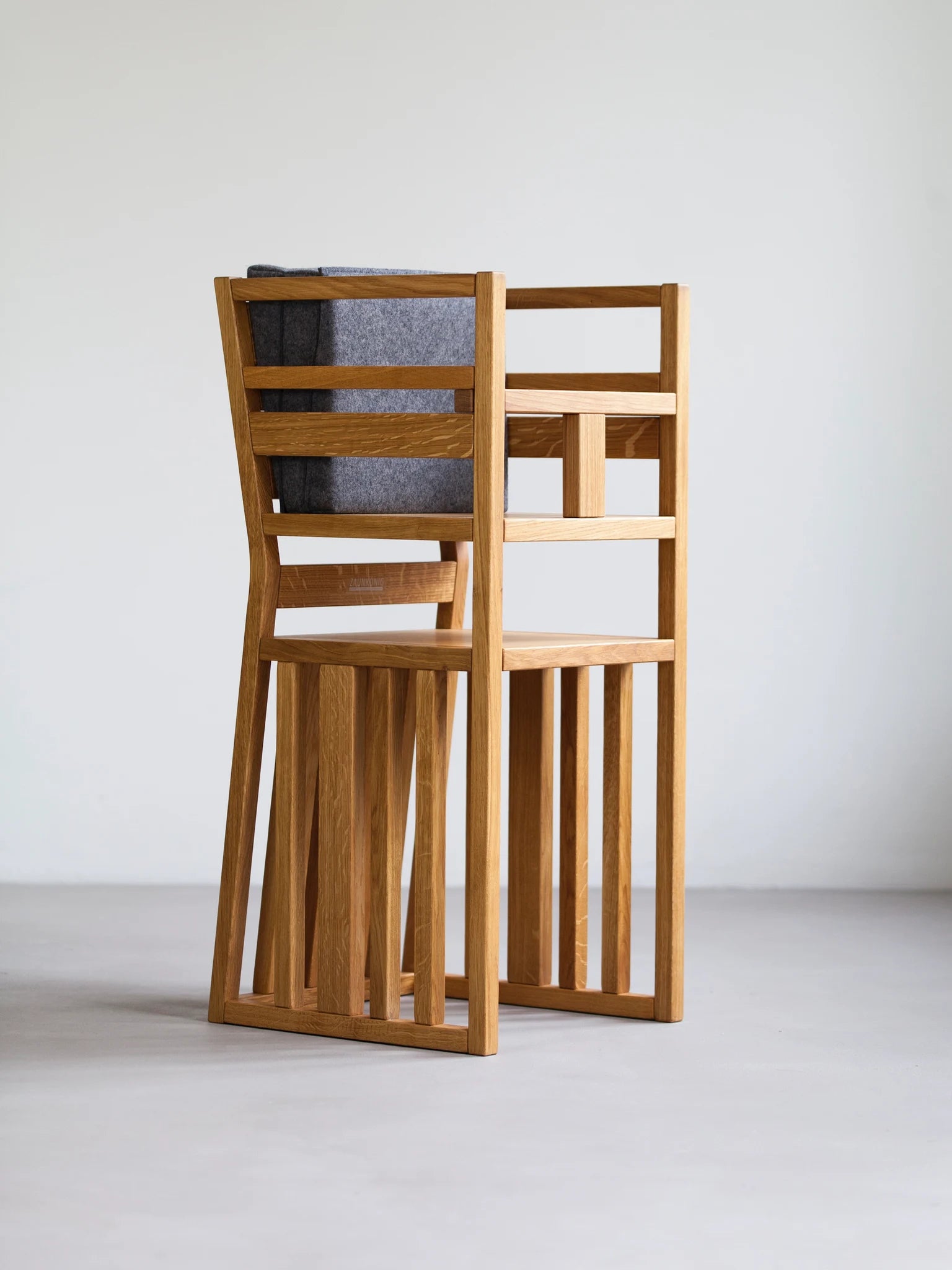 Rausfallschutz mit Faltpolster kombiniert für ZAUNKÖNIG® Lernturm als Hochstuhl